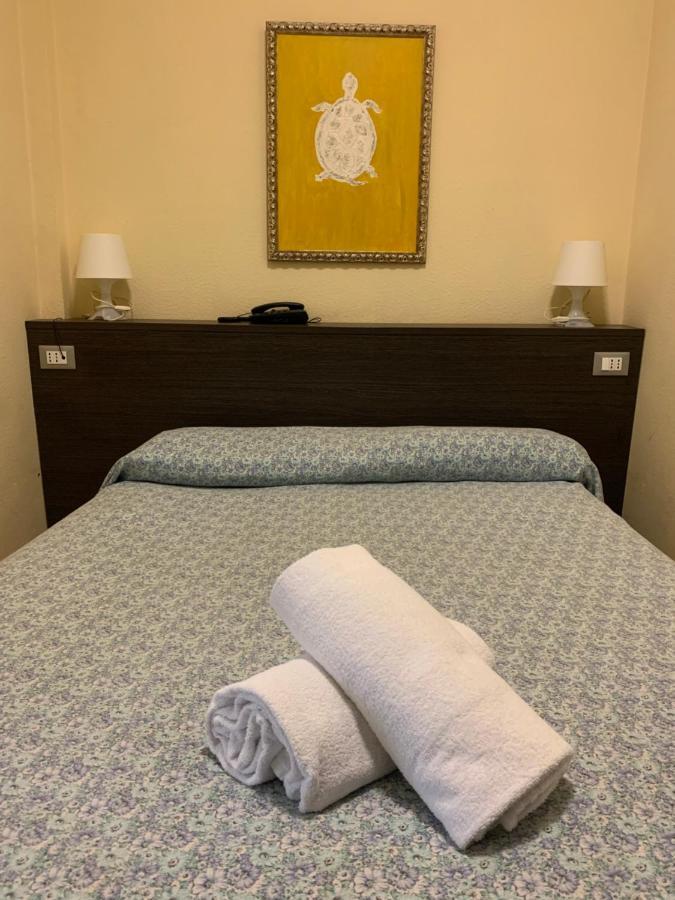 Small Double Room,1498639954:JPEG